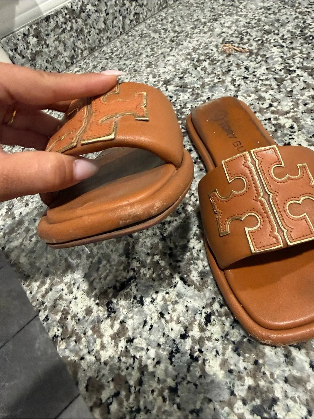 Tory Burch classic tory